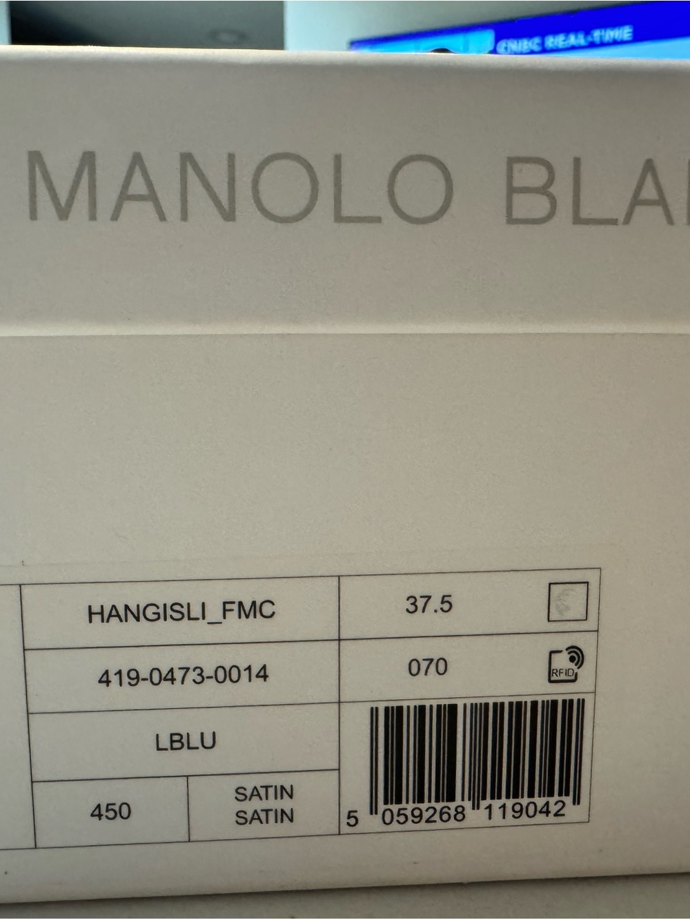 Manolo Blahnik Powder Blue Satin Slingback Pump with Crystal Buckle Hangisi 70 - Picture 12 of 12